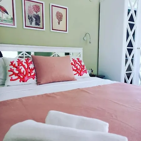 Zarbali Cunda מלון Ayvalı