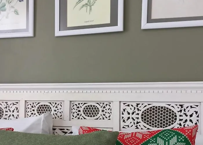 Zarbali Cunda * Ayvalı