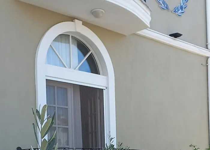 Zarbali Cunda Hotel Ayvalı